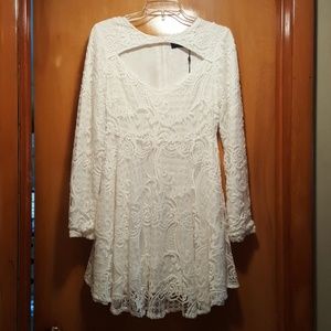 Beautiful summer dress - White, Medium/Large, NWT